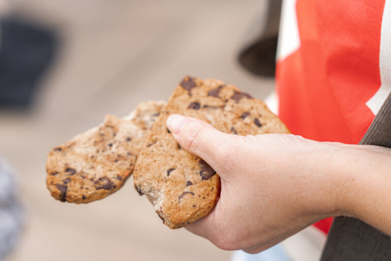 Cookies faits maison lors de #jaifaimjemange 2024 à Bordeaux